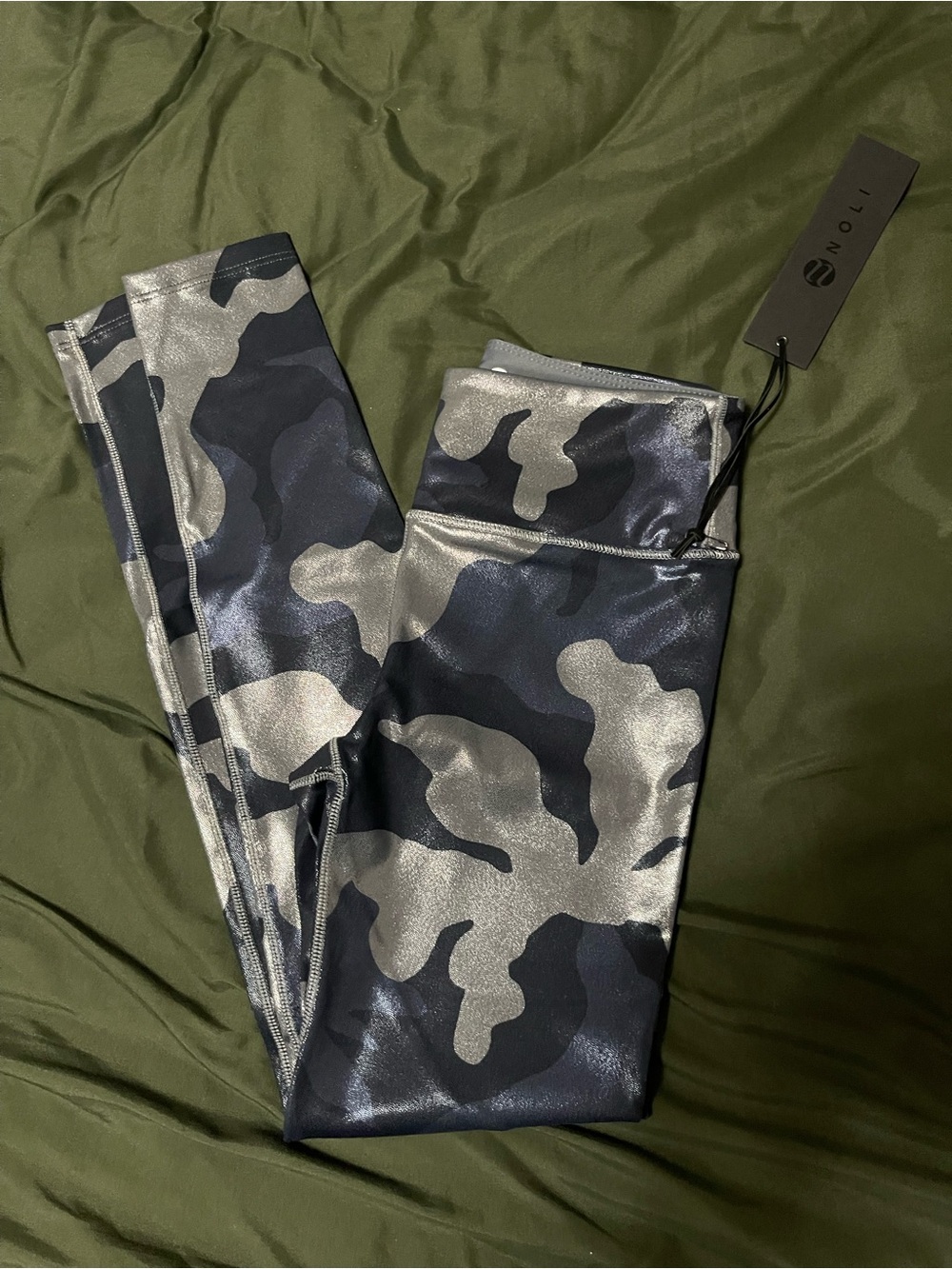 Noli Metallic Camouflage Leggings - Black/Blue & Silver
